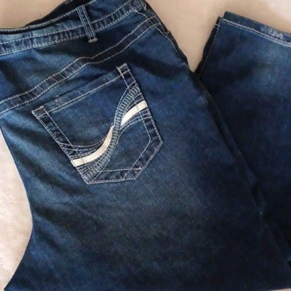 Lane Bryant Capri